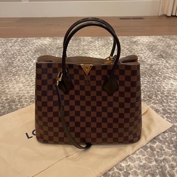 Louis Vuitton Handbags - LOUIS VUITTON KENSINGTON